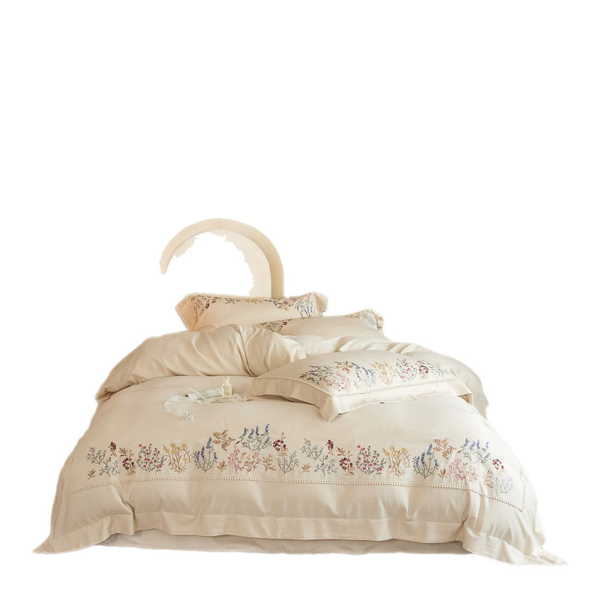 Lucienne Linen Embroidered Bedding Set