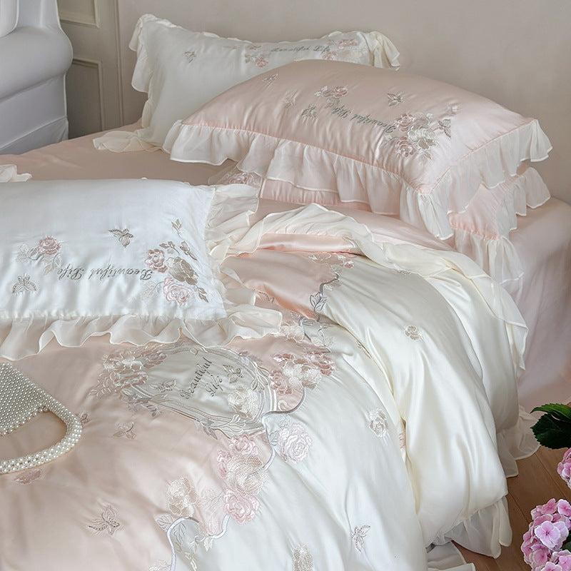 Léa Ruffled Summer Bedding Set