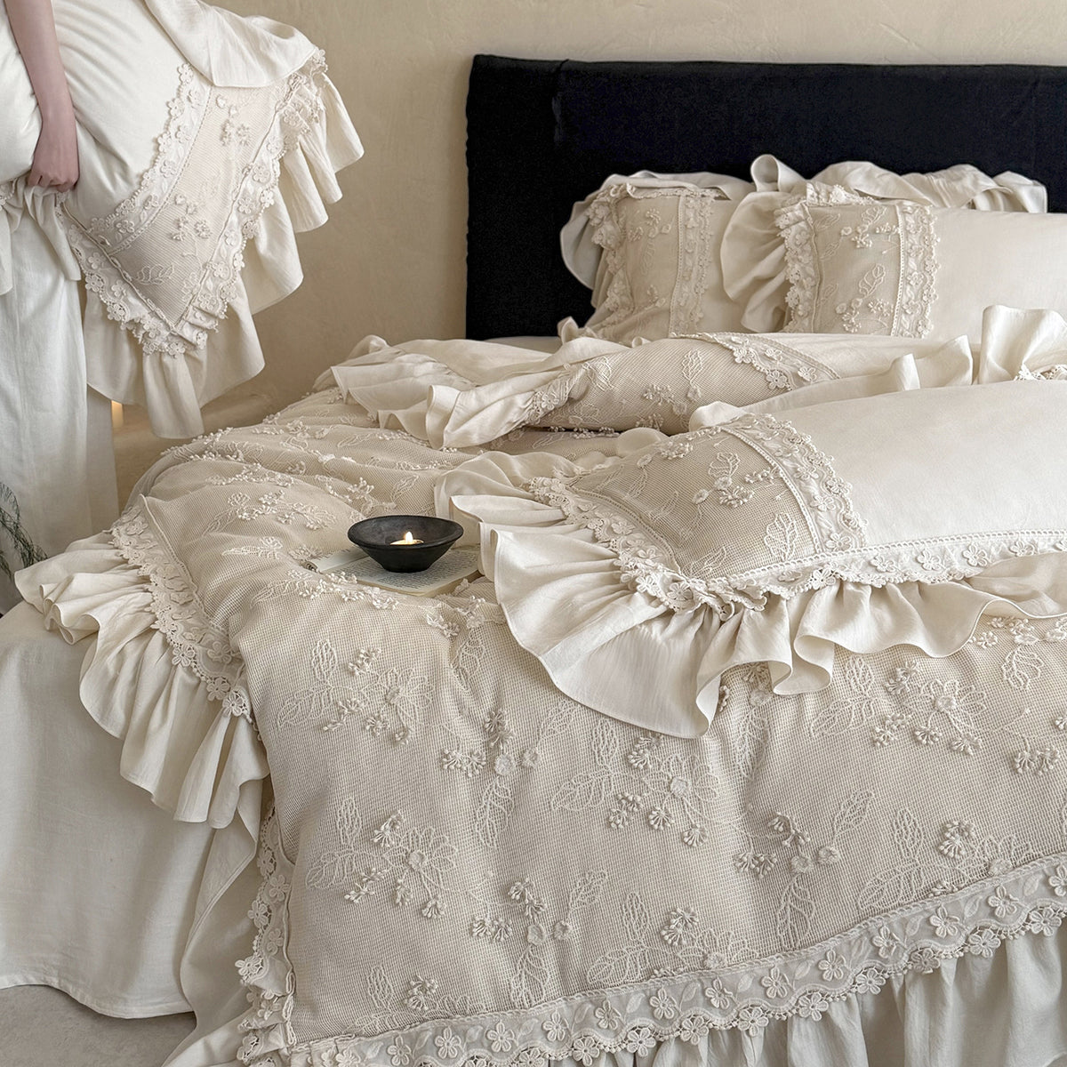 Sophie Double Gauze Lace Bedding Set